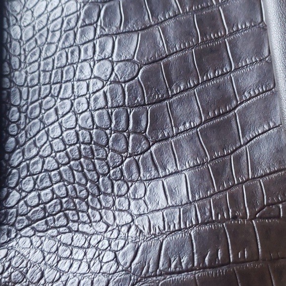 Vintage Beautiful Strang Design Dark Chocolate Women's Shoulder Bag. - Picture 14 of 16